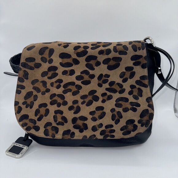 Innue Black Leather‎ Leopard Print Suede Flap Italian Leather Shoulder Bag EUC - Picture 1 of 13